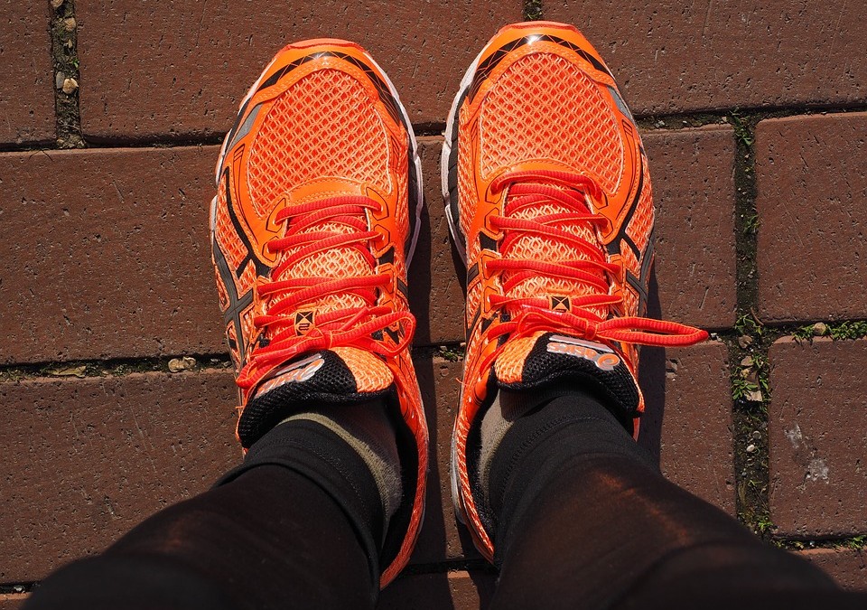 Prendre soin de ses pieds avec des chaussures de sport adaptés