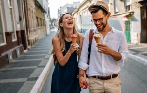 Couple épanoui dans une relation saine