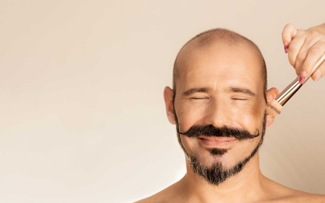 Maquillage et masculinité : Briser les stéréotypes