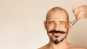 homme maquillé